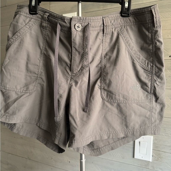 The North Face Pants - The North Face Gray Cargo Shorts Outdoor Essential